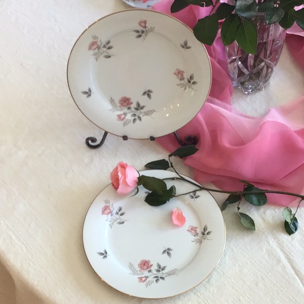 Noritake Rosabel Dinner Plate.Set of 2.